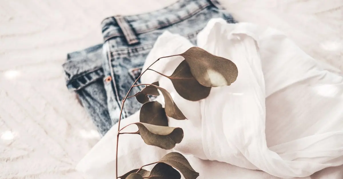 Les 5 pièces essentielles pour un look moderne