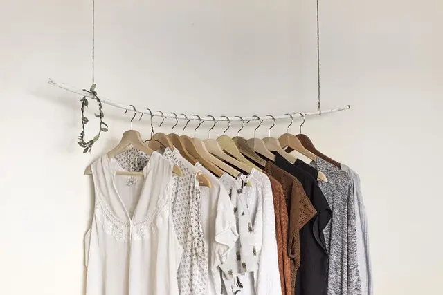 Comment choisir les vêtements intemporels pour votre garde-robe