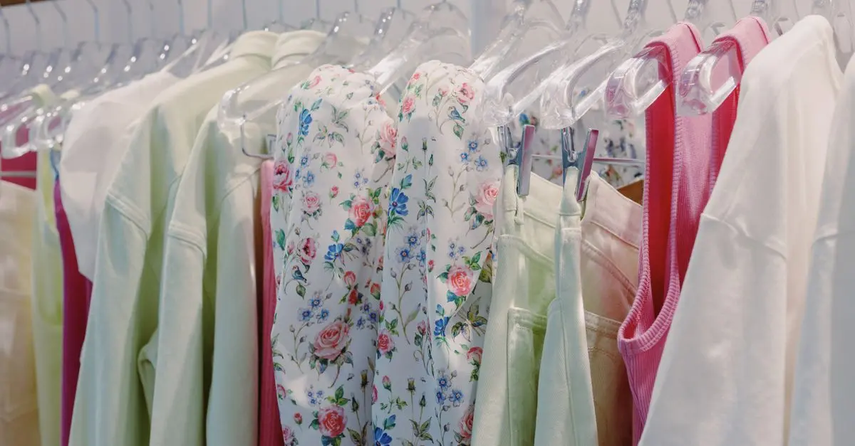 Les imprimés floraux : comment les porter avec style ?